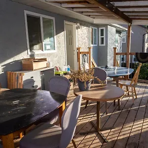 Comfort In Fraser Valley 2 Bed & Breakfast