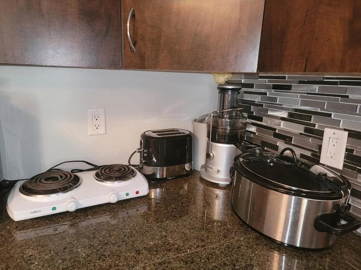 Oscar Inn & 2Bd Family Suite Or Private Room Abbotsford Canada