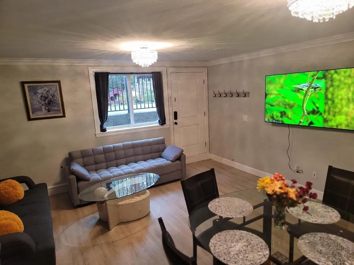 Oscar Inn & 2Bd Family Suite Or Private Room Abbotsford 0*,  Canada