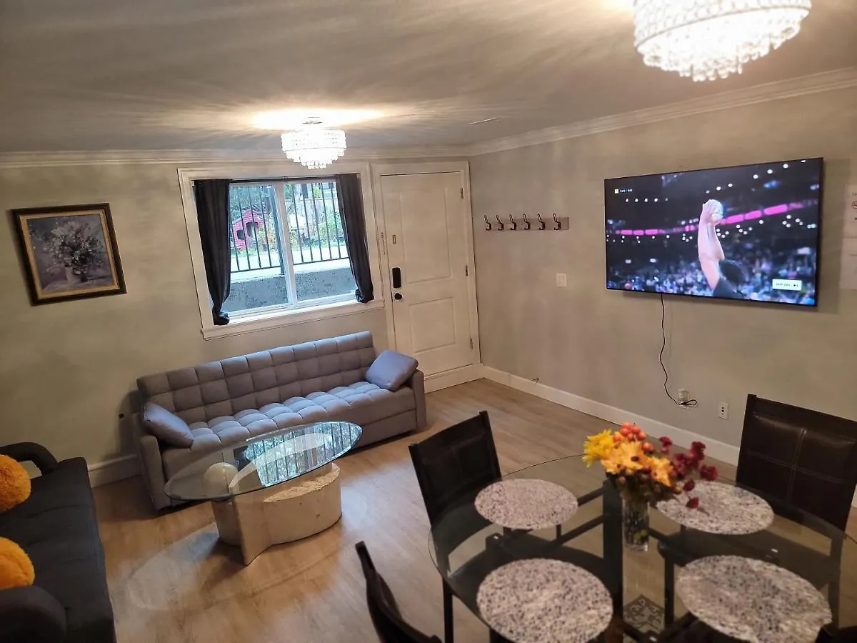 Oscar Inn & 2Bd Family Suite Or Private Room Abbotsford Guest house