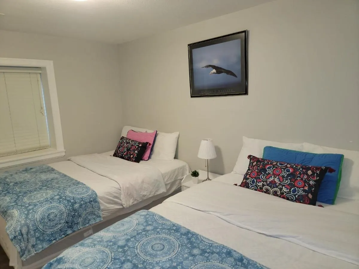 Guest house Oscar Inn & 2Bd Family Suite Or Private Room Abbotsford Canada